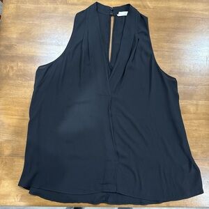 Chic Black Sleeveless Blouse